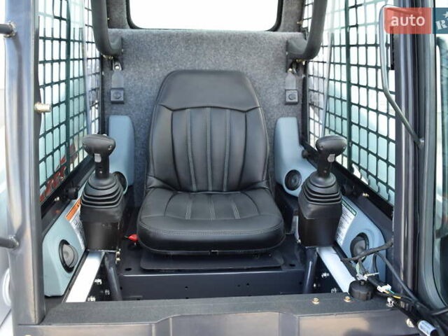 Бобкэт С220 2008 в Ровно на Automoto.ua Бобкэт С220, объемом двигателя 0 л и пробегом 0 тыс. км за 27900 $, фото 11 на Automoto.ua