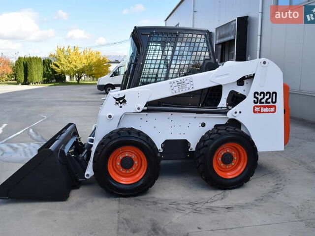 Бобкэт С220 2008 в Ровно на Automoto.ua Бобкэт С220, объемом двигателя 0 л и пробегом 0 тыс. км за 27900 $, фото 3 на Automoto.ua