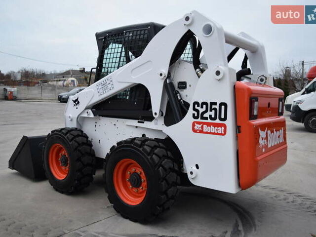 Бобкэт С250, объемом двигателя 0 л и пробегом 0 тыс. км за 28900 $, фото 4 на Automoto.ua