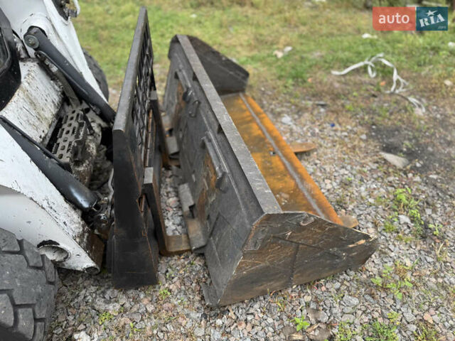 Бобкэт С650, объемом двигателя 0 л и пробегом 20 тыс. км за 33000 $, фото 4 на Automoto.ua