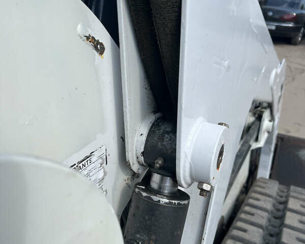 Бобкэт Т190, объемом двигателя 2 л и пробегом 0 тыс. км за 25000 $, фото 8 на Automoto.ua