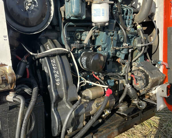 Бобкет T300, об'ємом двигуна 0 л та пробігом 4 тис. км за 30000 $, фото 5 на Automoto.ua