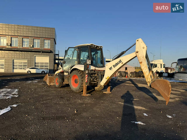 Белый Бобкэт B, объемом двигателя 0 л и пробегом 100 тыс. км за 53000 $, фото 6 на Automoto.ua