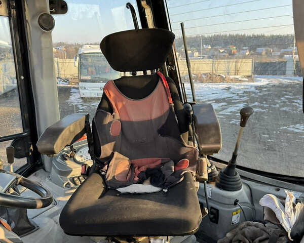 Белый Бобкэт B, объемом двигателя 0 л и пробегом 100 тыс. км за 53000 $, фото 27 на Automoto.ua