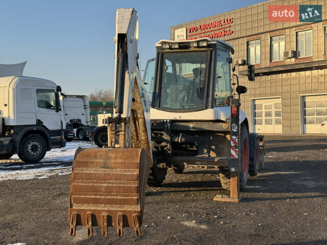 Белый Бобкэт B, объемом двигателя 0 л и пробегом 100 тыс. км за 53000 $, фото 5 на Automoto.ua