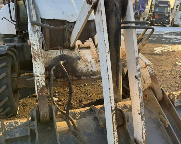 Белый Бобкэт B, объемом двигателя 0 л и пробегом 100 тыс. км за 53000 $, фото 19 на Automoto.ua