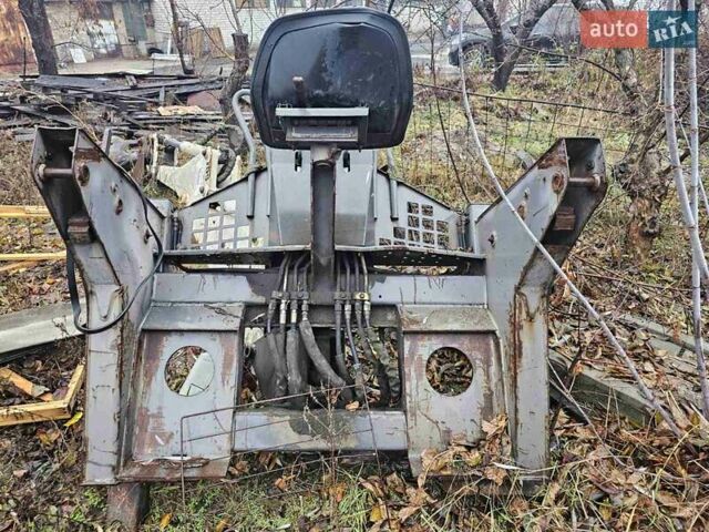 Бобкэт S330, объемом двигателя 0 л и пробегом 0 тыс. км за 4500 $, фото 2 на Automoto.ua