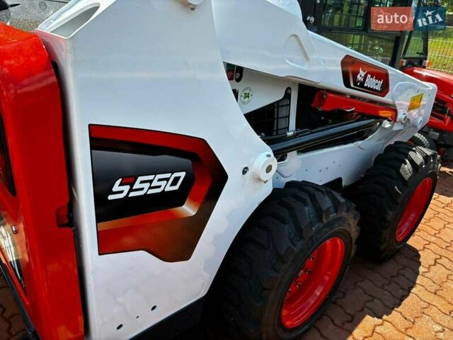 Белый Бобкэт S550, объемом двигателя 0 л и пробегом 0 тыс. км за 43000 $, фото 12 на Automoto.ua