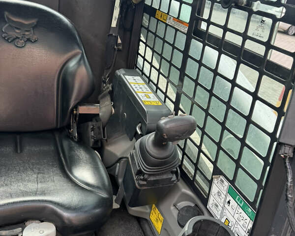 Бобкет S570, об'ємом двигуна 2.3 л та пробігом 6 тис. км за 29999 $, фото 4 на Automoto.ua