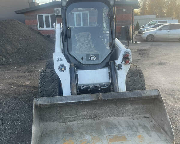 Бобкэт S630, объемом двигателя 3.3 л и пробегом 5 тыс. км за 28000 $, фото 4 на Automoto.ua