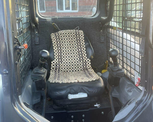 Бобкэт S630, объемом двигателя 3.3 л и пробегом 5 тыс. км за 28000 $, фото 3 на Automoto.ua