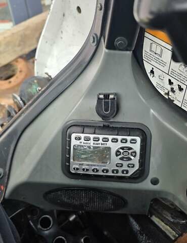 Бобкэт S750, объемом двигателя 3 л и пробегом 7 тыс. км за 32000 $, фото 2 на Automoto.ua