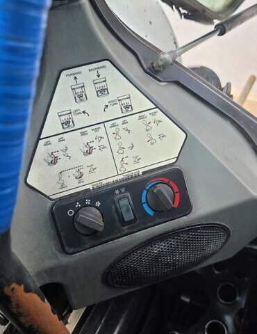 Бобкэт S750, объемом двигателя 3 л и пробегом 7 тыс. км за 32000 $, фото 3 на Automoto.ua