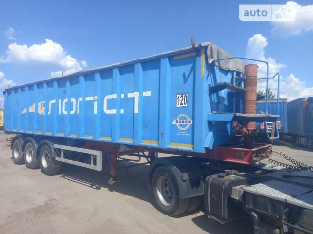 Красный Бодекс КИС 3В, объемом двигателя 0 л и пробегом 100 тыс. км за 18000 $, фото 3 на Automoto.ua