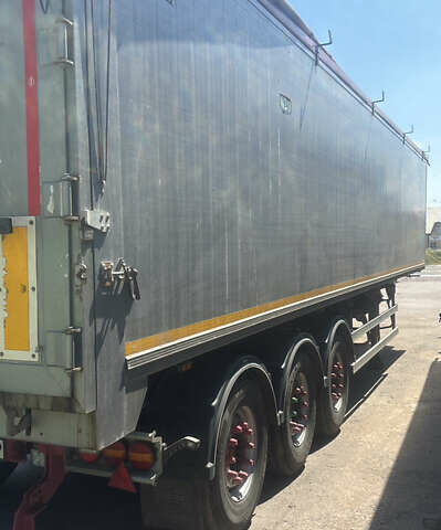 Червоний Бодекс KIS 3W-A, об'ємом двигуна 0 л та пробігом 100 тис. км за 42000 $, фото 3 на Automoto.ua