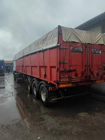 Красный Бодекс Kiss 33, объемом двигателя 0 л и пробегом 999 тыс. км за 11000 $, фото 1 на Automoto.ua