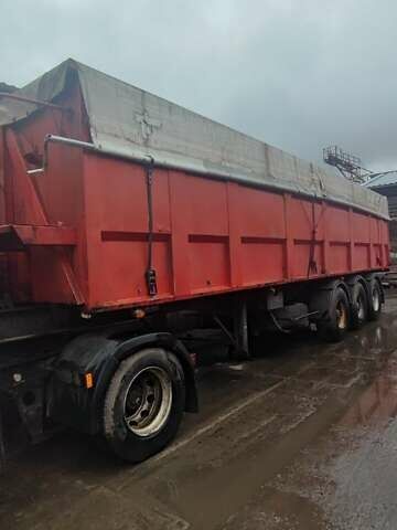 Красный Бодекс Kiss 33, объемом двигателя 0 л и пробегом 999 тыс. км за 11000 $, фото 2 на Automoto.ua