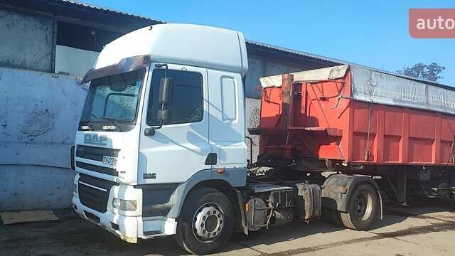 Красный Бодекс Kiss 33, объемом двигателя 0 л и пробегом 999 тыс. км за 11000 $, фото 4 на Automoto.ua