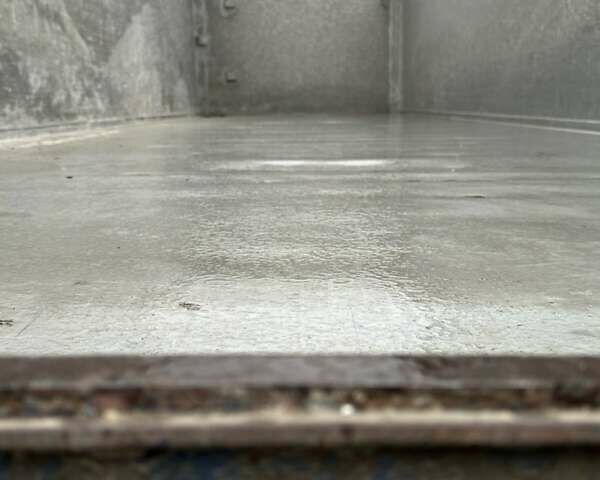 Бодекс Kiss 33 2003 в Теофиполь на Automoto.ua Серый Бодекс Kiss 33, объемом двигателя 0 л и пробегом 0 тыс. км за 22000 $, фото 2 на Automoto.ua