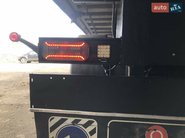 Бодекс Напівпричіп 2000 в Виннице на Automoto.ua Бодекс Напівпричіп, объемом двигателя 0 л и пробегом 0 тыс. км за 8900 $, фото 2 на Automoto.ua