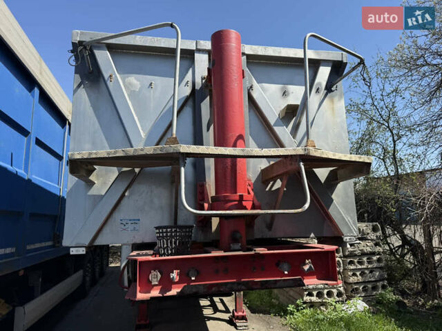 Бодекс Напівпричіп 2008 в Виннице на Automoto.ua Бодекс Напівпричіп, объемом двигателя 0 л и пробегом 400 тыс. км за 10700 $, фото 1 на Automoto.ua