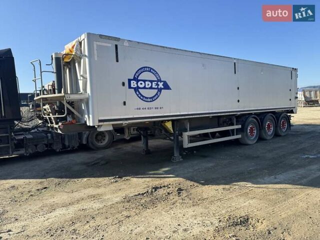 Бодекс Напівпричіп, объемом двигателя 0 л и пробегом 300 тыс. км за 29500 $, фото 5 на Automoto.ua