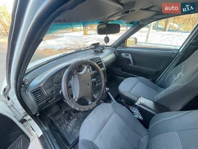 Богдан 2110 2013 в Южноукраинске на Automoto.ua Белый Богдан 2110, объемом двигателя 1.6 л и пробегом 283 тыс. км за 2800 $, фото 12 на Automoto.ua