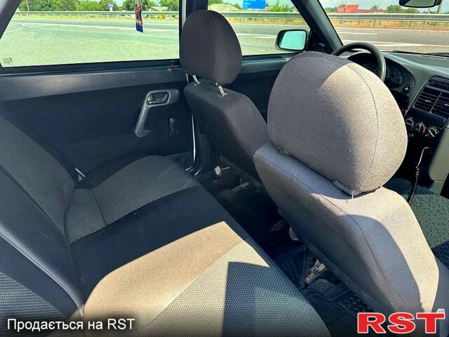 Белый Богдан 2110, объемом двигателя 1.6 л и пробегом 235 тыс. км за 2449 $, фото 11 на Automoto.ua