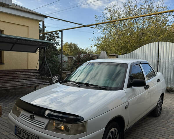 Богдан 2110 2014 в Врадиевке на Automoto.ua Белый Богдан 2110, объемом двигателя 1.6 л и пробегом 130 тыс. км за 2800 $, фото 3 на Automoto.ua