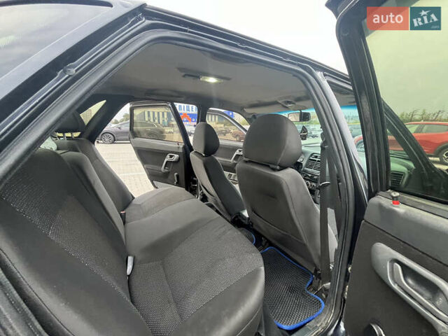 Черный Богдан 2110, объемом двигателя 1.6 л и пробегом 255 тыс. км за 3200 $, фото 13 на Automoto.ua