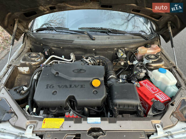 Коричневый Богдан 2110, объемом двигателя 1.6 л и пробегом 163 тыс. км за 2450 $, фото 12 на Automoto.ua