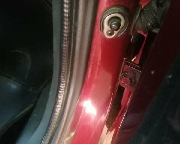 Красный Богдан 2110, объемом двигателя 1.6 л и пробегом 146 тыс. км за 3250 $, фото 13 на Automoto.ua