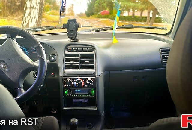 Богдан 2110, об'ємом двигуна 1.6 л та пробігом 250 тис. км за 1530 $, фото 4 на Automoto.ua