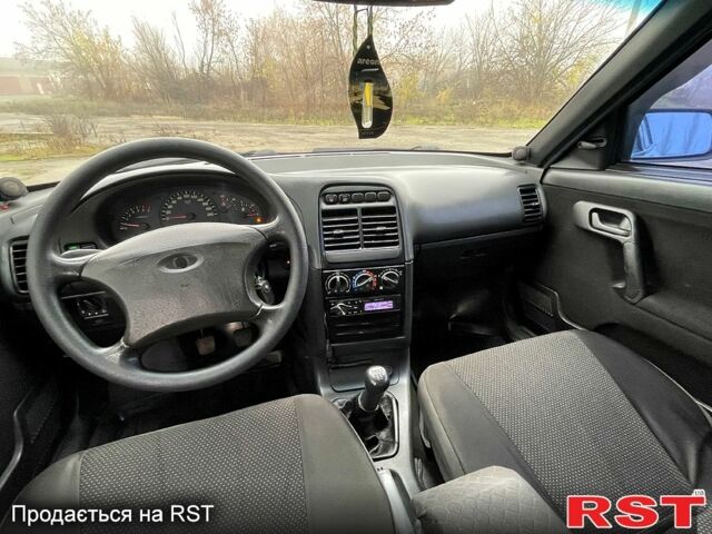 Богдан 2110, объемом двигателя 1.6 л и пробегом 250 тыс. км за 2699 $, фото 8 на Automoto.ua