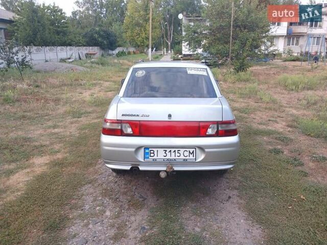 Богдан 2110, объемом двигателя 1.6 л и пробегом 217 тыс. км за 2000 $, фото 10 на Automoto.ua