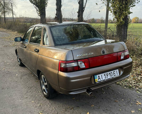 Богдан 2110, объемом двигателя 1.6 л и пробегом 100 тыс. км за 3100 $, фото 3 на Automoto.ua