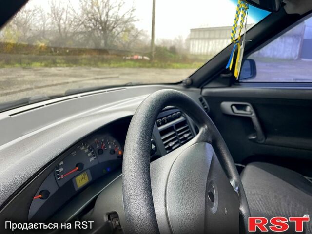 Богдан 2110, объемом двигателя 1.6 л и пробегом 250 тыс. км за 2699 $, фото 7 на Automoto.ua