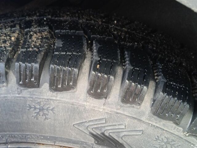 Серый Богдан 2110, объемом двигателя 1 л и пробегом 142 тыс. км за 3000 $, фото 5 на Automoto.ua