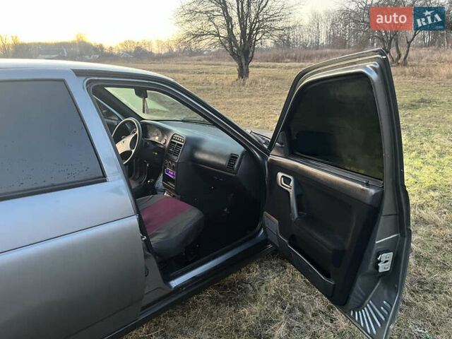 Сірий Богдан 2110, об'ємом двигуна 1.6 л та пробігом 112 тис. км за 2400 $, фото 9 на Automoto.ua