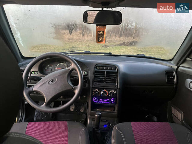 Сірий Богдан 2110, об'ємом двигуна 1.6 л та пробігом 112 тис. км за 2400 $, фото 7 на Automoto.ua