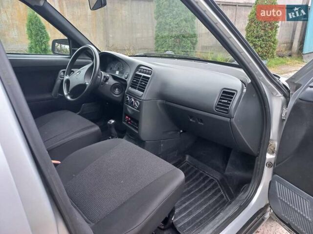 Серый Богдан 2110, объемом двигателя 1.6 л и пробегом 84 тыс. км за 2850 $, фото 8 на Automoto.ua