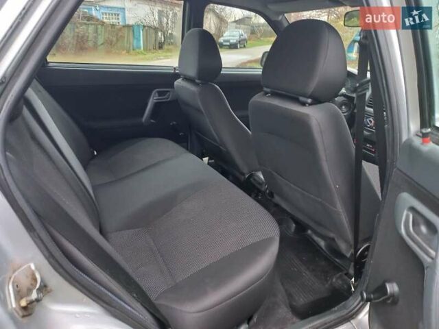 Серый Богдан 2110, объемом двигателя 1.6 л и пробегом 88 тыс. км за 2950 $, фото 12 на Automoto.ua