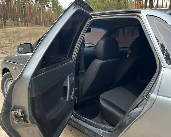 Серый Богдан 2110, объемом двигателя 1.6 л и пробегом 190 тыс. км за 2900 $, фото 10 на Automoto.ua