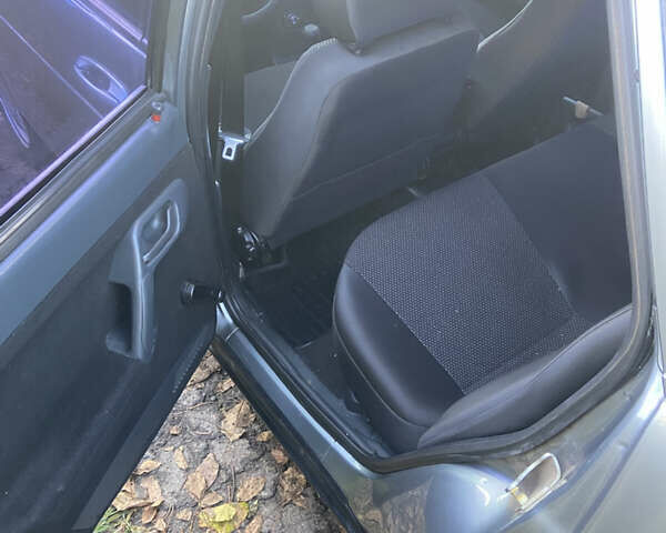 Серый Богдан 2110, объемом двигателя 1.6 л и пробегом 143 тыс. км за 2700 $, фото 23 на Automoto.ua