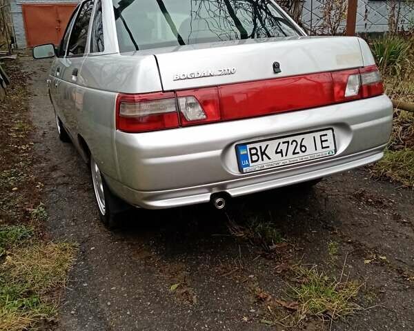 Серый Богдан 2110, объемом двигателя 1.6 л и пробегом 195 тыс. км за 2499 $, фото 6 на Automoto.ua