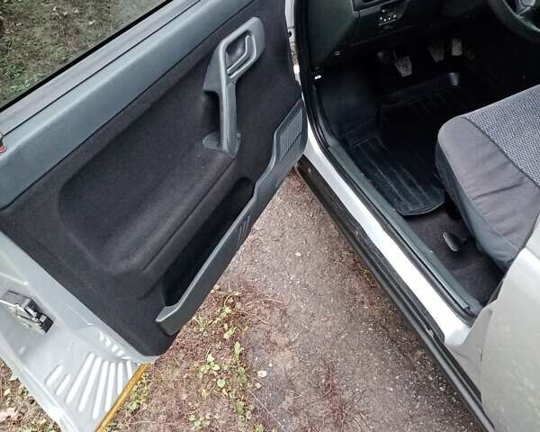 Серый Богдан 2110, объемом двигателя 1.6 л и пробегом 195 тыс. км за 2499 $, фото 16 на Automoto.ua