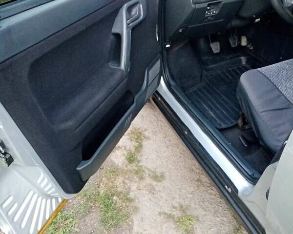 Серый Богдан 2110, объемом двигателя 1.6 л и пробегом 195 тыс. км за 2555 $, фото 18 на Automoto.ua