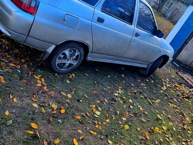 Серый Богдан 2110, объемом двигателя 1.6 л и пробегом 200 тыс. км за 1000 $, фото 4 на Automoto.ua