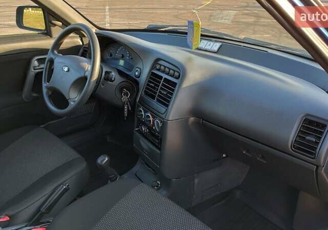 Синий Богдан 2110, объемом двигателя 1.6 л и пробегом 69 тыс. км за 3800 $, фото 7 на Automoto.ua