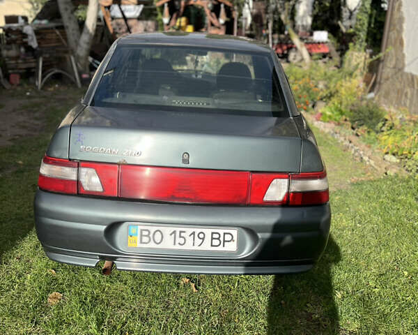 Богдан 2110 2013 в Кременце на Automoto.ua Зеленый Богдан 2110, объемом двигателя 1.6 л и пробегом 125 тыс. км за 2100 $, фото 2 на Automoto.ua